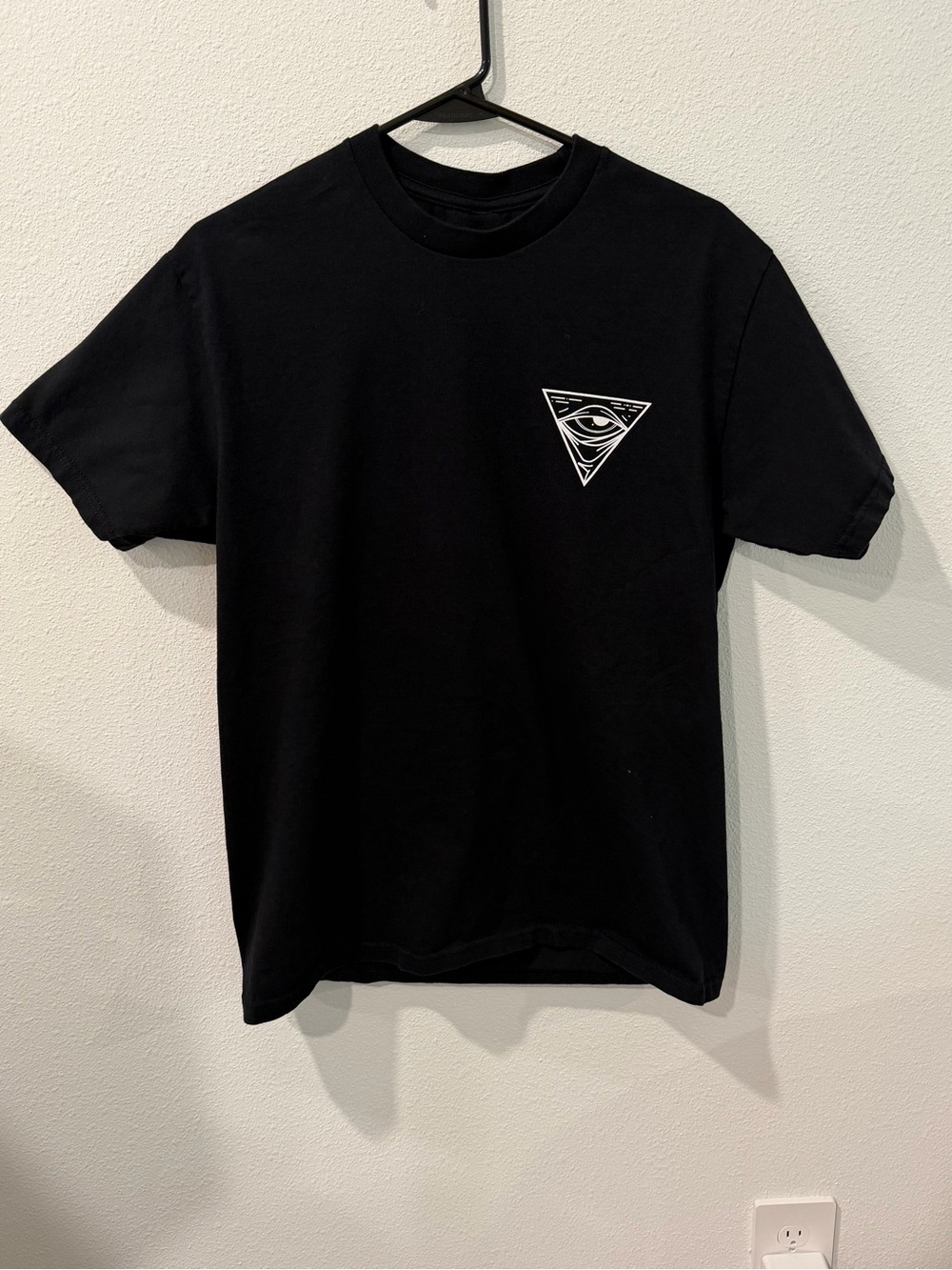 Black Short Sleeve Graphic Crew Tee with Triangle Eye Detail